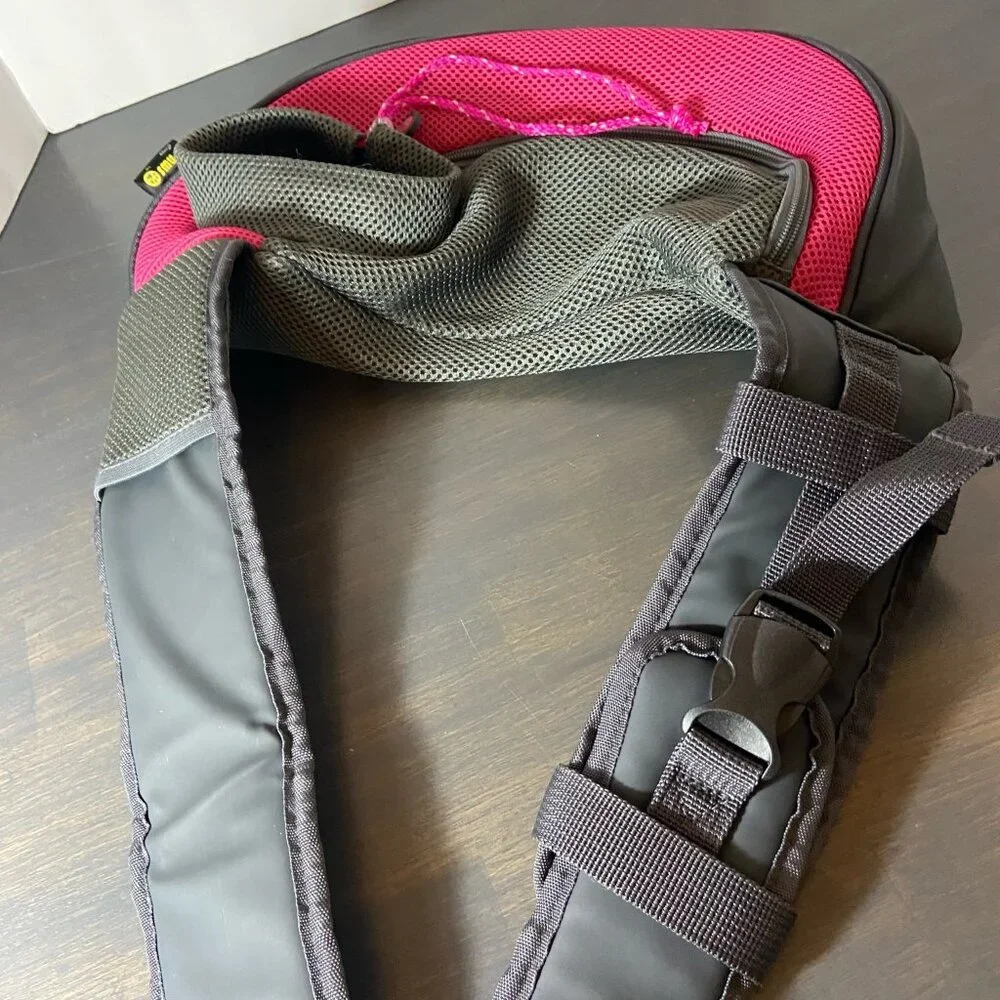 PAWS Chic Comfort Hands-Free Pet Sling Carrier – Pink & Grey - New